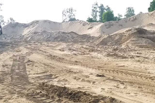 hoshangabad-district-administration-imposes-ban-of-sand-mining-in-the-district