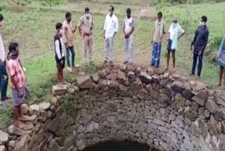 2 children die after accidentally falling in well in Andhra