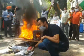 protest against china in Jammu, made in china things set on fire