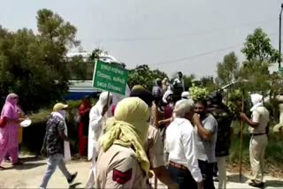 PTI teachers protest against education minister in Kaithal