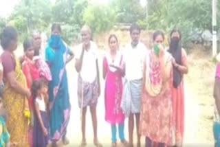 man committed suicide due to officers take their house lands  under ysr mavasakama scheem in nellore dst