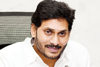 CM Jagan announces 5 lakh rupee X Gresia for died families at  Vedadri in Krishna district road accident