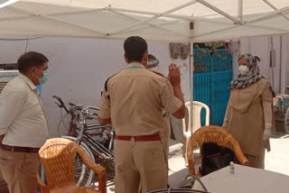 Add.DCP of Dwarka in Delhi visit containment zone