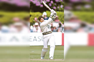 KAPIL DEV GREATEST INNINGS IN 1983 WORLD CUP MATCH WITH zimbabwe