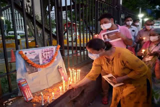 AIIMS doctors paid tribute to the martyred soldiers in delhi