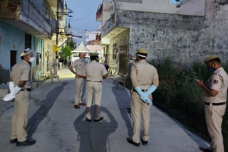 ADCP Satish Kumar arrives to take stock of Sangam Vihar Containment Zone in delhi