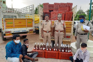 police seized telangana liquor at  chilakalurupeta