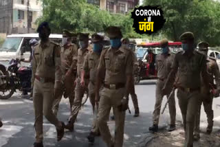 Noida police flag march on Covid 19 pandemic