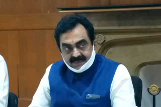 Rakesh Singh said on Scindia