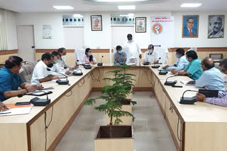 Nodal officer conduct meeting regarding corona cases in ghaziabad