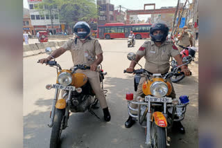 Additional DCP R. P Meena informed about the work done during the lockdown of Dwarka Police Bike Patrolling