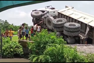 dumper accident at goreswar