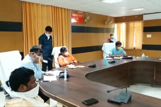 sadhvi niranjan jyoti held a review meeting with officials