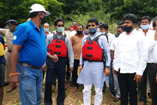 Minister CT Ravi visits Ayyanakere to inspect for adventure sport