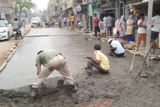 Councilor started road construction with private fund in Karwal narag delhi