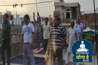 Bhartiya Garib Sehyog Samiti organized yoga camp in Badarpur