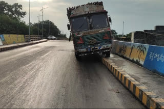 Lorry coming in with a load of sticks is a missed risk at viazayanagaram