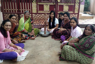 The villagers who knew the solar eclipse in the pot at muddebihala