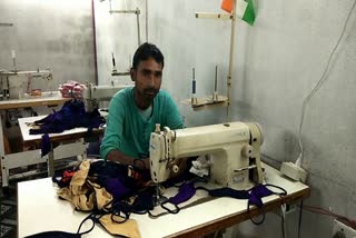 Sewing workers became unemployed due to Corona epidemic in chatra