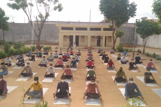 1.60 lakh people celebrated Yoga day with family in Aravalli