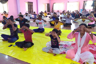 MLA Bhagyalaxmi participate in yogadiwas