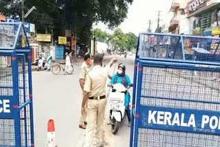 തിരുവനന്തപുരം ജില്ല വാര്‍ത്ത  ജനപ്രതിനിധികളുടെ യോഗം  മന്ത്രി കടകംപള്ളി സുരേന്ദ്രന്‍  മണക്കാട് ജങ്ഷന്‍  മരുതൂർക്കടവ് പാലം  trivandrum district news  minister kadakampalli surendran  trivandrum covid situation