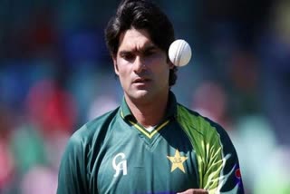 Left-arm Pakistan fast bowler Mohammad Irfan