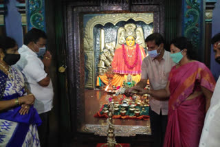 The Shakambari festivities started at the Sri Bhadrakali Temple known as the Telangana Indrakaladri.