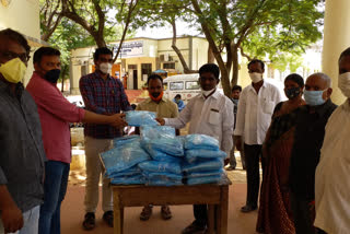 bjp leaders provied ppe kites to doctors in  cadapa dst