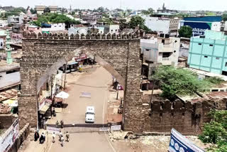 ಐದು ಕೊರೊನಾ ಪಾಸಿಟಿವ್​ ಪ್ರಕರಣ ಐದು ಕೊರೊನಾ ಪಾಸಿಟಿವ್​ ಪ್ರಕರಣ