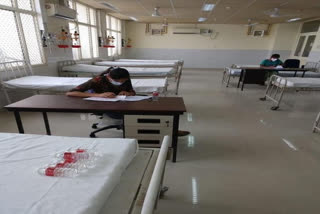 Punjab Chief Minister  Amarinder Singh  COVID-19 positive nurses  quarantine facility  exam  isolation ward  Punjab CM  കൊവിഡ്‌ ബാധിതരായ നഴ്‌സിങ്‌ വിദ്യാര്‍ഥികള്‍  പഞ്ചാബ് മുഖ്യമന്ത്രി  പഞ്ചാബ്‌