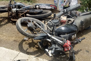Three died and two injured in road accident in vidisha