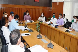 Sonepat D C gave  instructions to officials regarding disposal of garbage