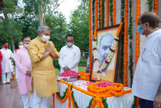 BJP leaders paid tribute to Dr. Shyama Prasad Mukherjee on Balidan Diwas at Shaheedi Park