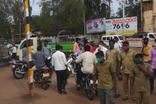 ಮಾಸ್ಕ್ ಇಲ್ಲದೆ ರಸ್ತೆಗಿಳಿದರೆ ನಗರಸಭೆಯಿಂದ ದಂಡ