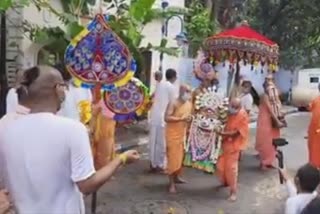 celebrate Rathyatra without chariot at Iskcon in Minto Park