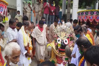 traditional-way-rath-yatra-observed-in-dhenkanal