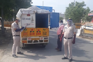 Police alert on Jharoda border delhi