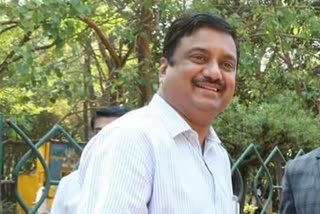 IAS officer commits suicide, IAS officer commits suicide case, IAS officer commits suicide case news, IAS officer BM VijayaShankar commits suicide,  ಐಎಎಸ್​ ಅಧಿಕಾರಿ ಆತ್ಮಹತ್ಯೆ, ಐಎಎಸ್​ ಅಧಿಕಾರಿ ಆತ್ಮಹತ್ಯೆ ಪ್ರಕರಣ,  ಐಎಎಸ್​ ಅಧಿಕಾರಿ ಆತ್ಮಹತ್ಯೆ ಪ್ರಕರಣ ಸುದ್ದಿ,  ಐಎಎಸ್​ ಅಧಿಕಾರಿ ಬಿಎಂ ವಿಜಯಶಂಕರ್​ ಆತ್ಮಹತ್ಯೆ