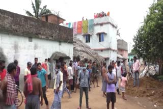 miscreants-capture-villages-ama-gna-ama-bikash-house-at-jajpur