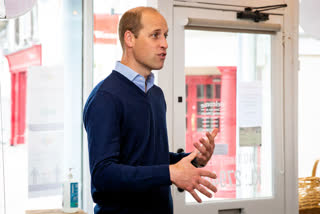 Prince William visits Oxford vaccine development