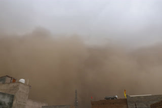 Sandstorm churu  Churu Rajasthan  massive sandstorm  sandstorm 70 km/hr  dark sky  മണല്‍കാറ്റ്  ചുരു  രാജസ്ഥാൻ  പൊടിക്കാറ്റ്