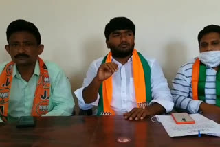 Sand exploitation  curbed demand by bjym state secratery at jammalamadugu