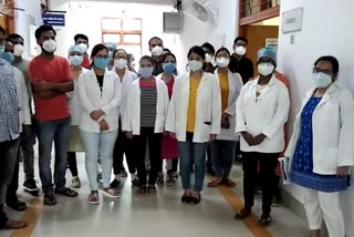 strike-of-junior-doctors-of-bundelkhand-medical-college-ends-in-sagar