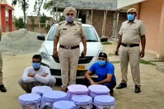 fatehabad police arrested two drugs smuggler