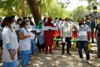 NHM employees protest in mandi kheda hospital nuh