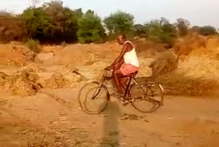 Elderly driving cycle after knee operation in jabalpur
