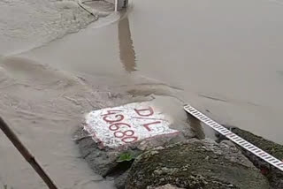 as_ghy_01_brahmaputra_water_level_vis+bite_7201051