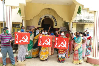 midday meals cooking workers dharna