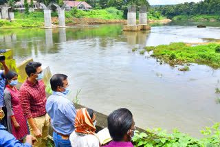 The district collector visited the flood prone areas of Ranni'  റാന്നിയിലെ പ്രളയ സാധ്യത പ്രദേശങ്ങൾ ജില്ലാകലക്ടർ സന്ദർശിച്ചു  പി.ബി. നൂഹ് സന്ദർശിച്ചു